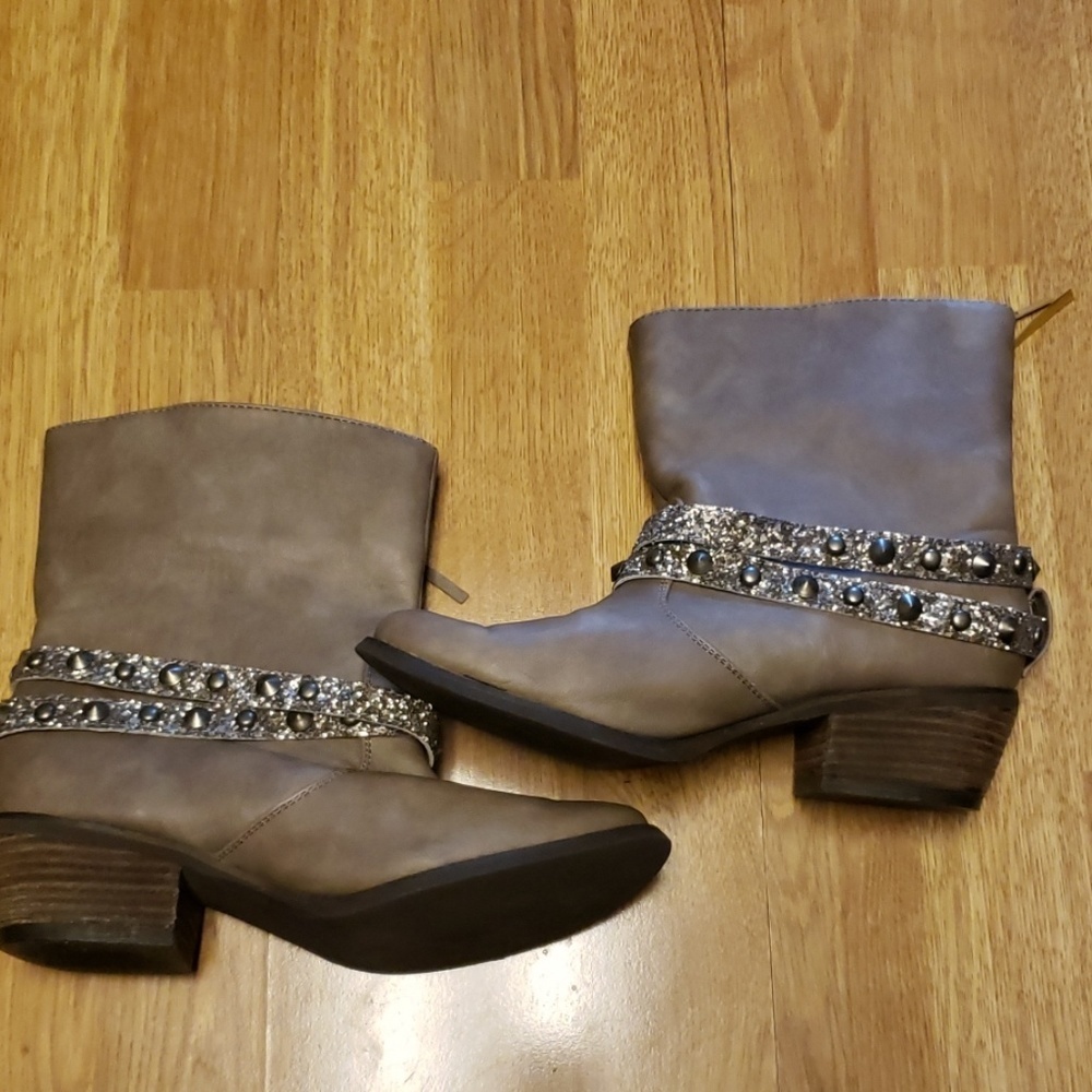 Not Rated gray bling wrap faux leather booties
